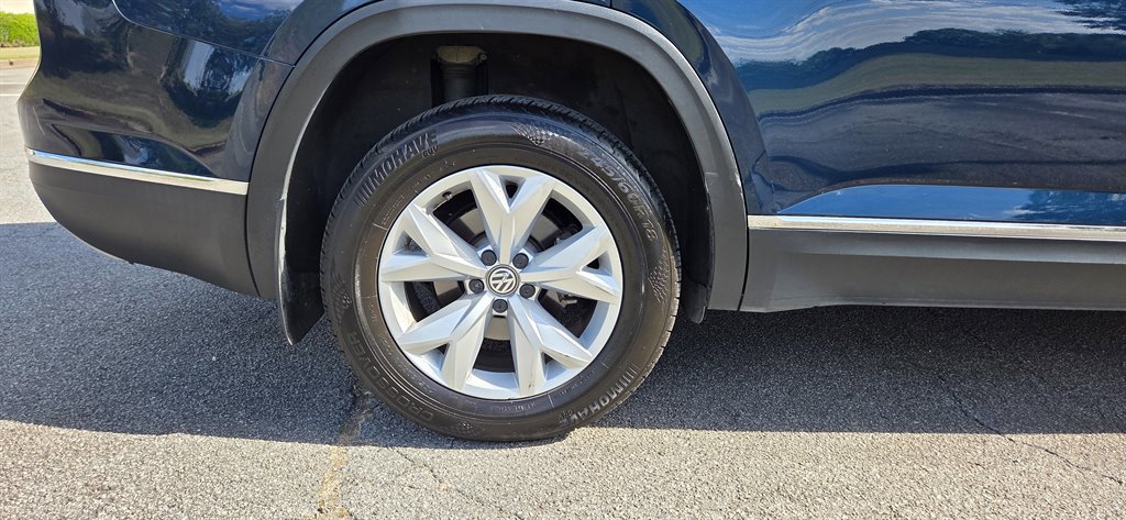 Used 2018 Volkswagen Atlas SEL image 39