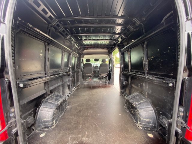 Used 2023 RAM ProMaster 2500 FWD image 12