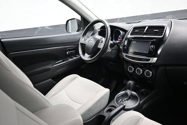 Used 2015 Mitsubishi Outlander Sport SE FWD image 12
