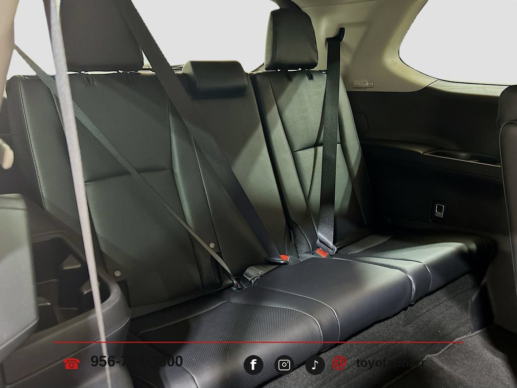 New 2026 Toyota Grand Highlander FWD image 27