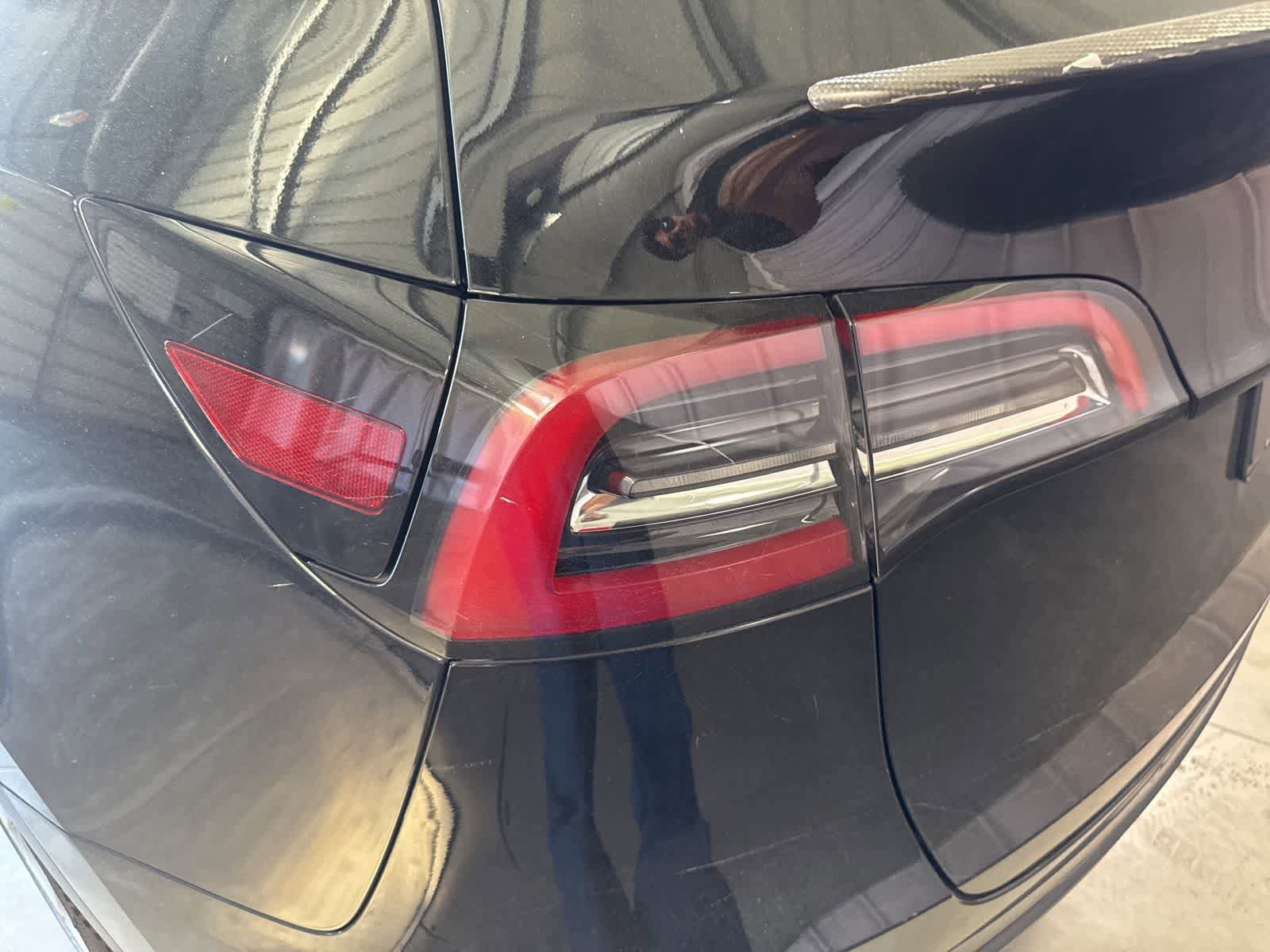 Used 2022 Tesla Model Y Performance AWD/4WD image 12