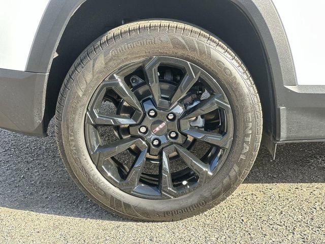 Used 2026 GMC Terrain Elevation w/ Black Edition image 32