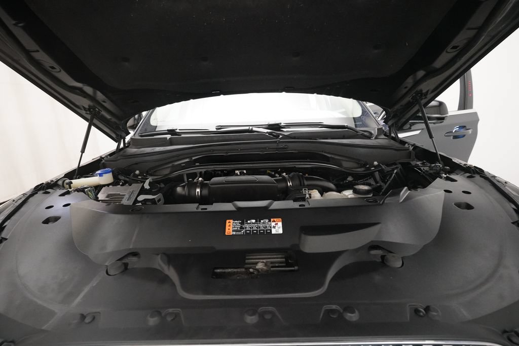 Used 2023 Lincoln Aviator Reserve w/ Equipment Group 201A AWD/4WD image 3