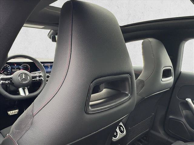 Used 2026 Mercedes-Benz CLA 250 4MATIC image 17