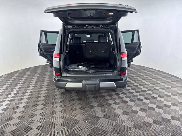 Used 2024 Lexus GX 550 AWD/4WD image 17