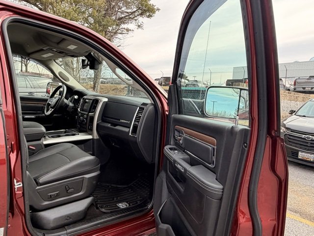 Used 2017 RAM 3500 Laramie w/ Convenience Group image 28