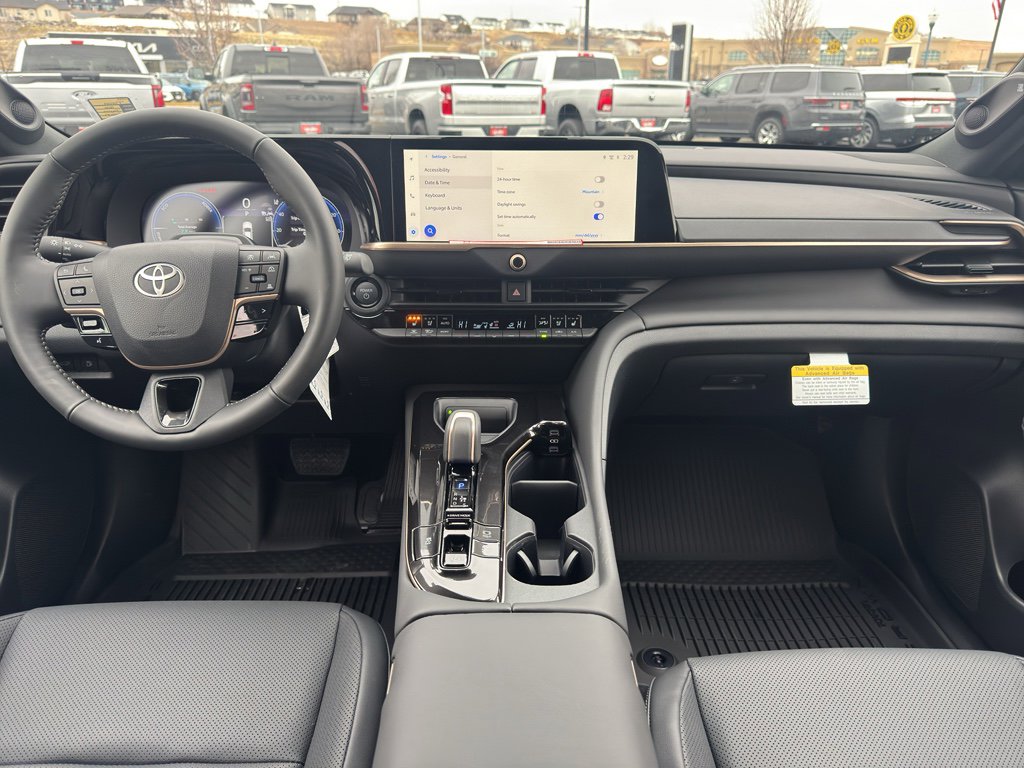New 2026 Toyota Crown Signia AWD/4WD image 10