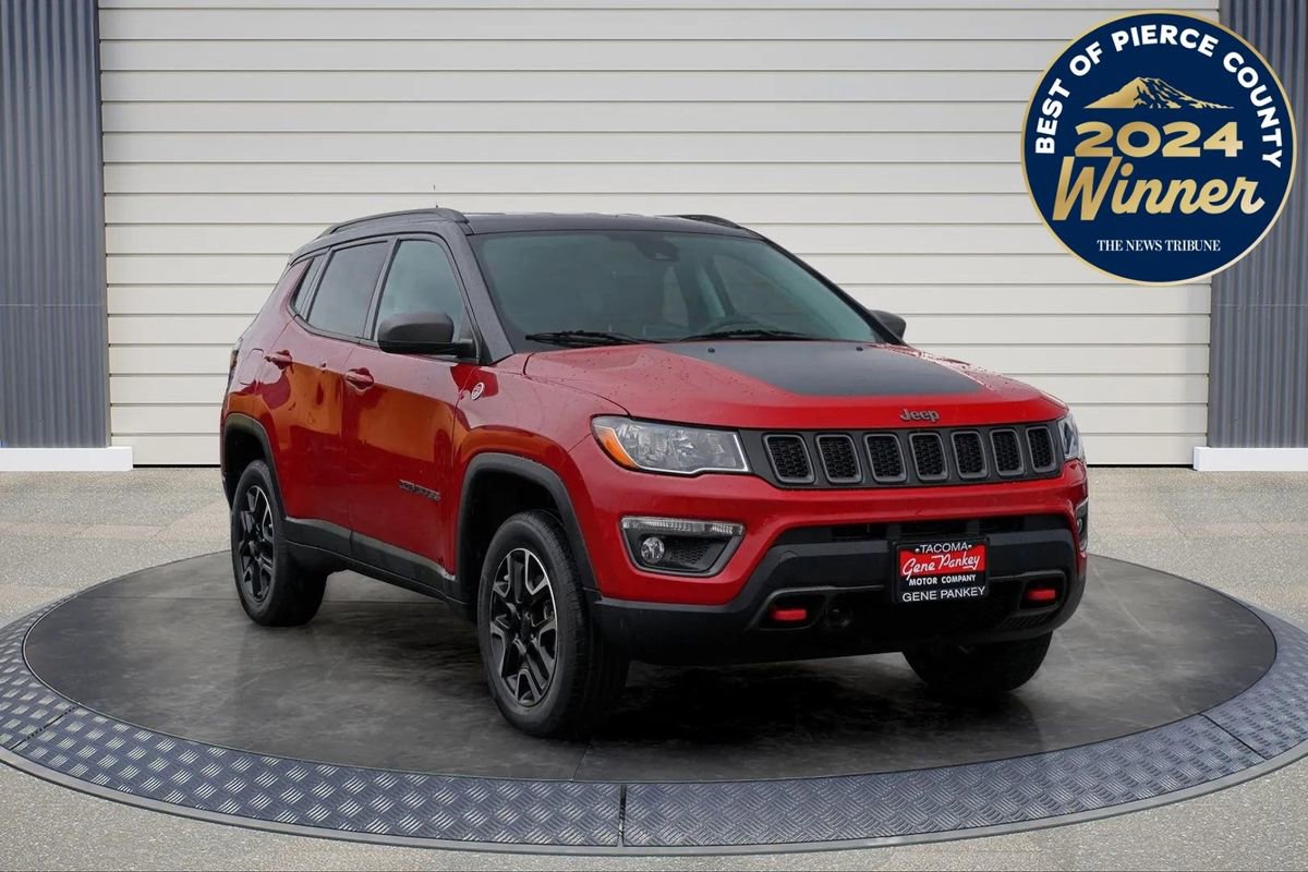 Used 2021 Jeep Compass Trailhawk image 1