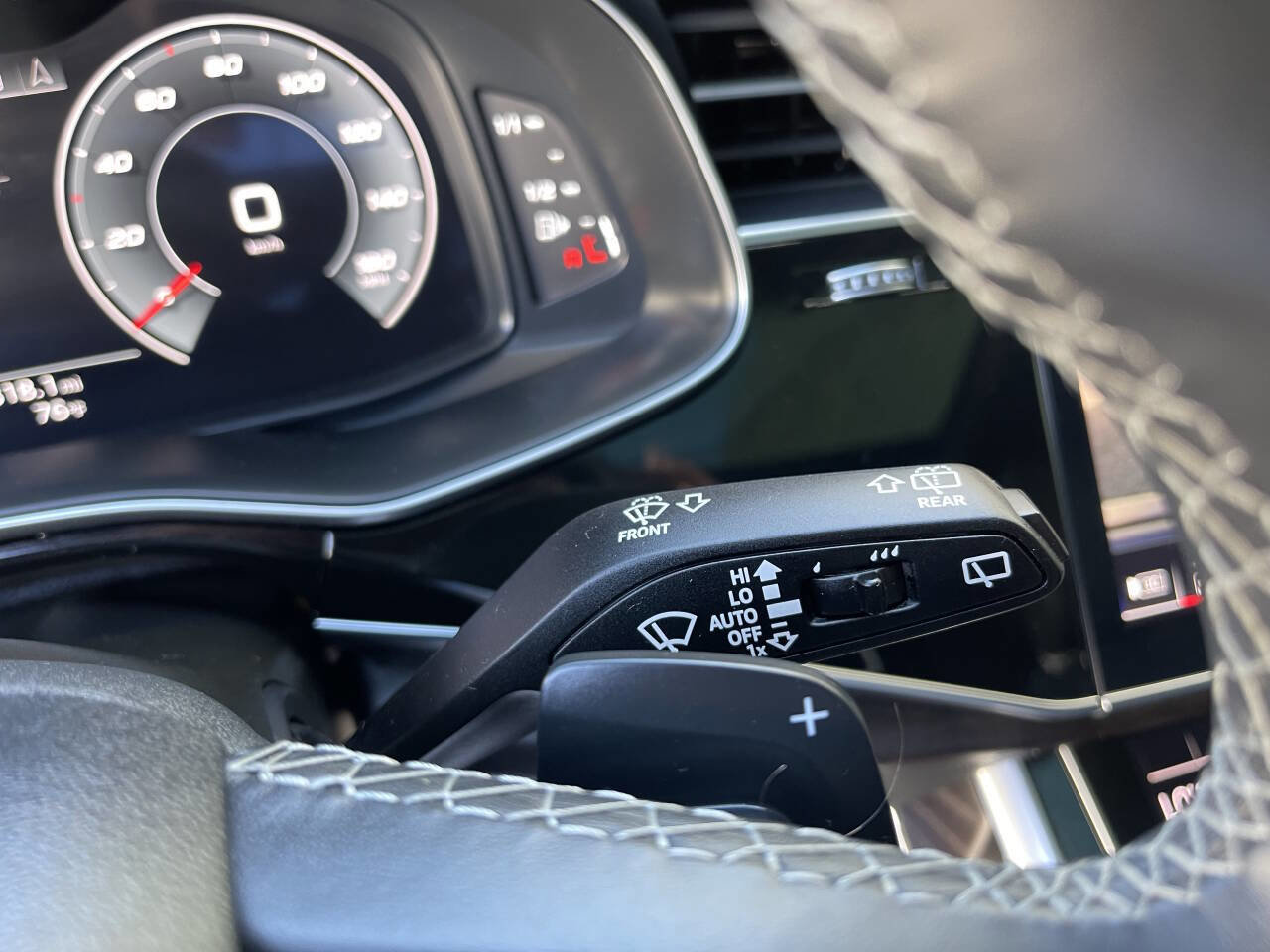 Used 2021 Audi Q8 Prestige image 24