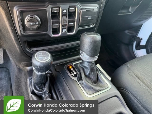 Used 2020 Jeep Gladiator Sport w/ Quick Order Package 24S AWD/4WD image 23
