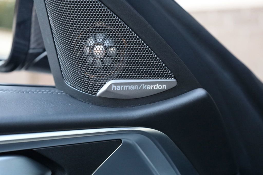 Used 2021 BMW M4 Competition w/ M Carbon Exterior Package image 47