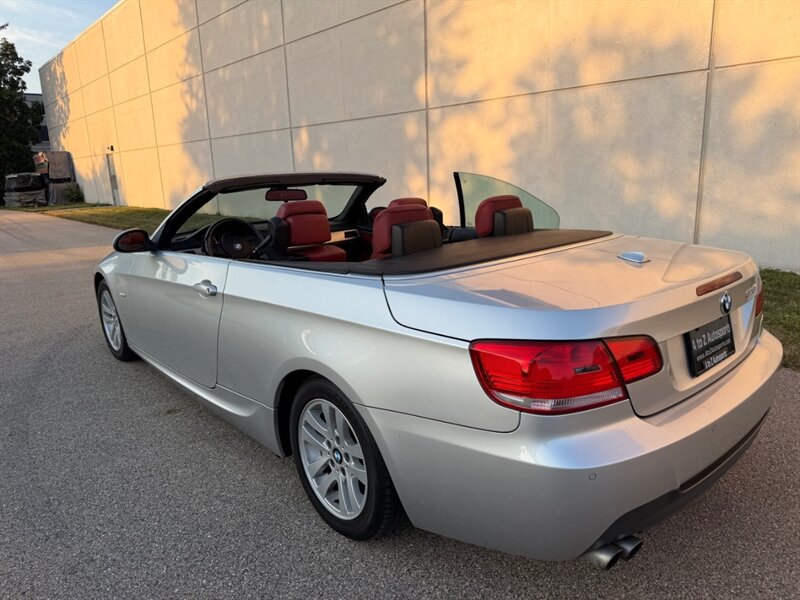 Used 2009 BMW 328i Convertible RWD image 8