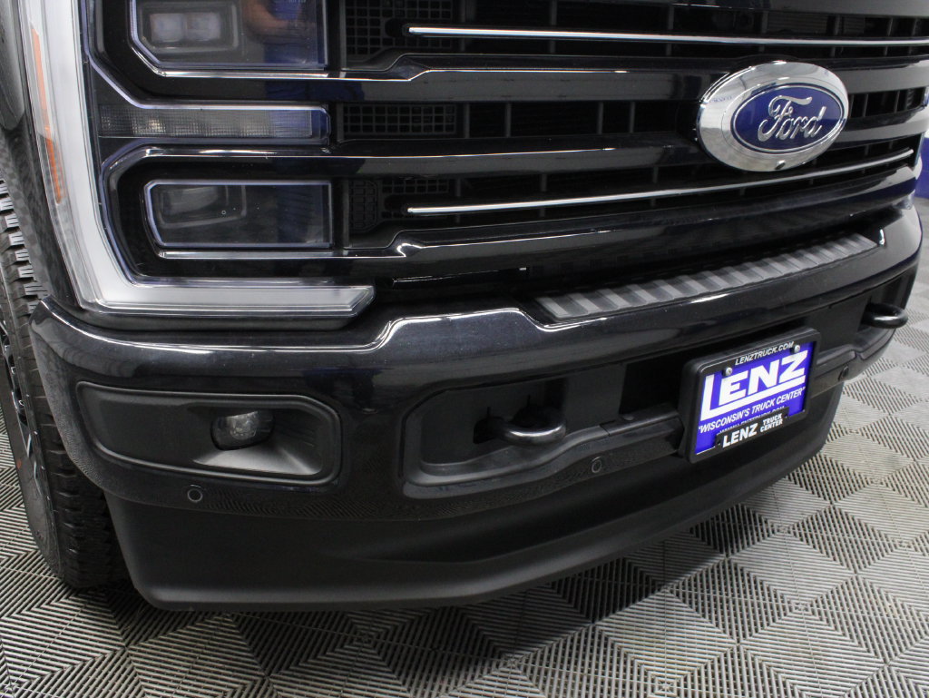 Used 2026 Ford F250 Platinum w/ FX4 Off-Road Package AWD/4WD image 60