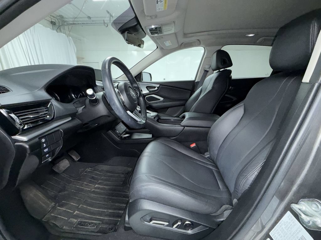 Used 2024 Acura RDX SH-AWD image 13