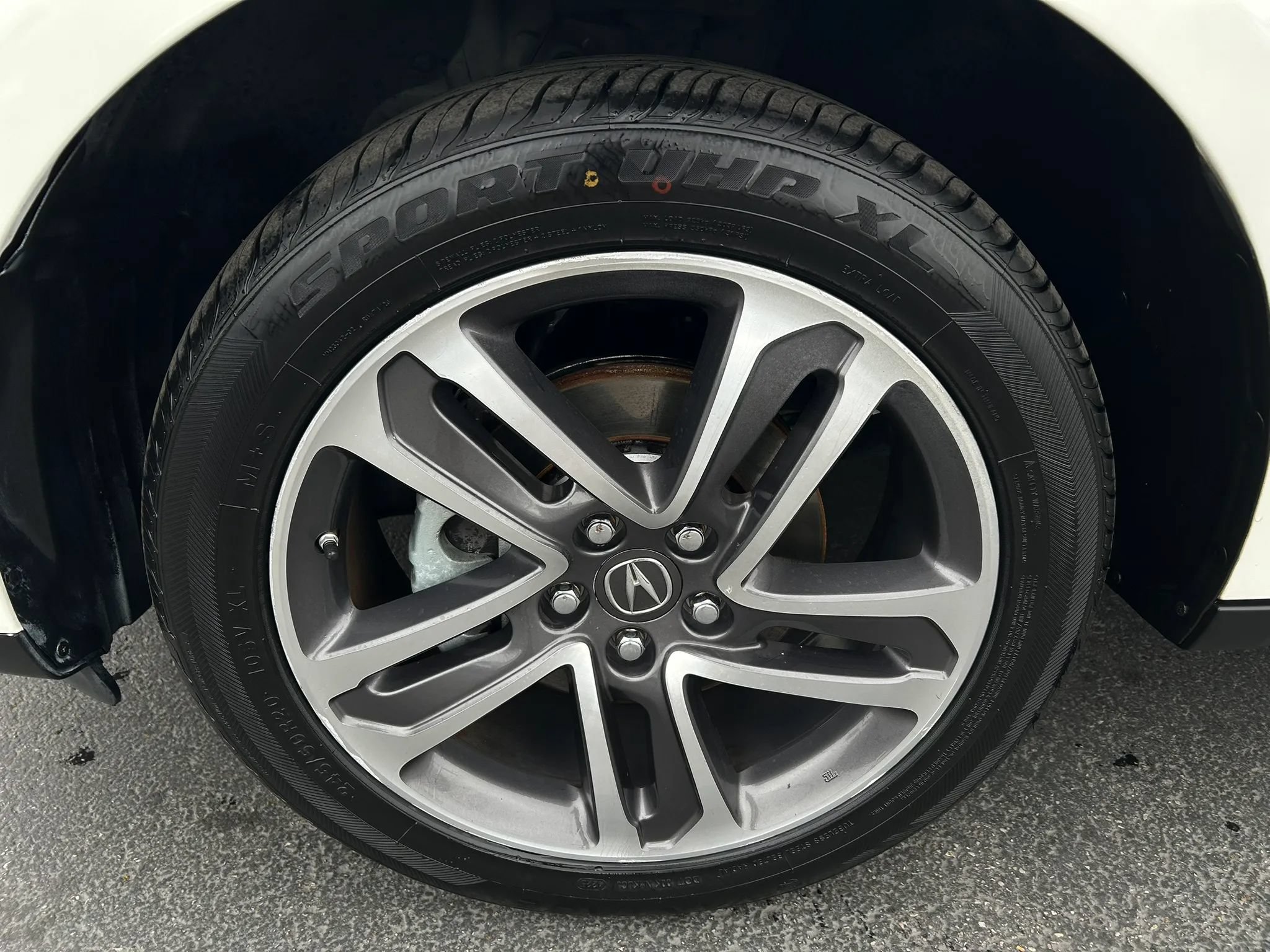 Used 2018 Acura MDX FWD w/ Advance Package image 9