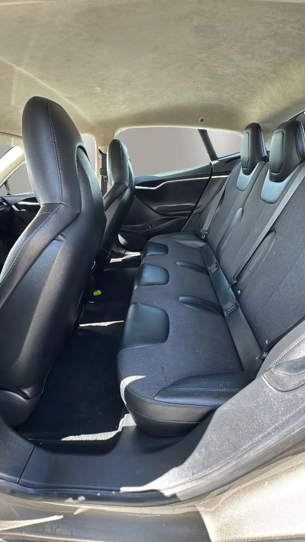 Used 2016 Tesla Model S 60 RWD image 12