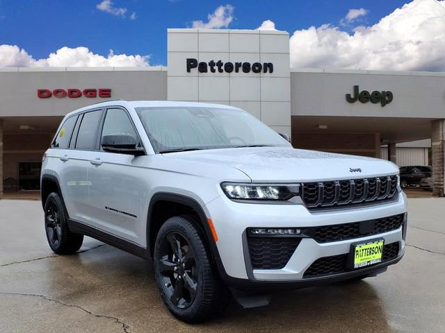 New 2026 Jeep Grand Cherokee Limited w/ Limited Altitude Package