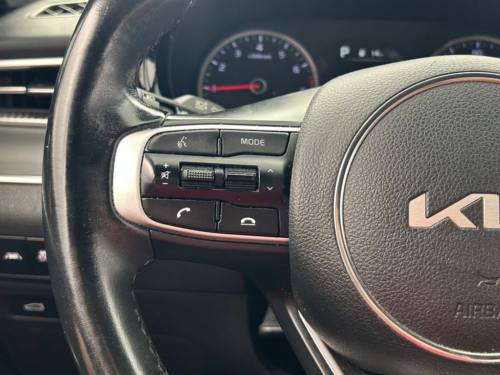 Used 2024 Kia K5 GT-Line w/ GT-Line Premium Package FWD image 32