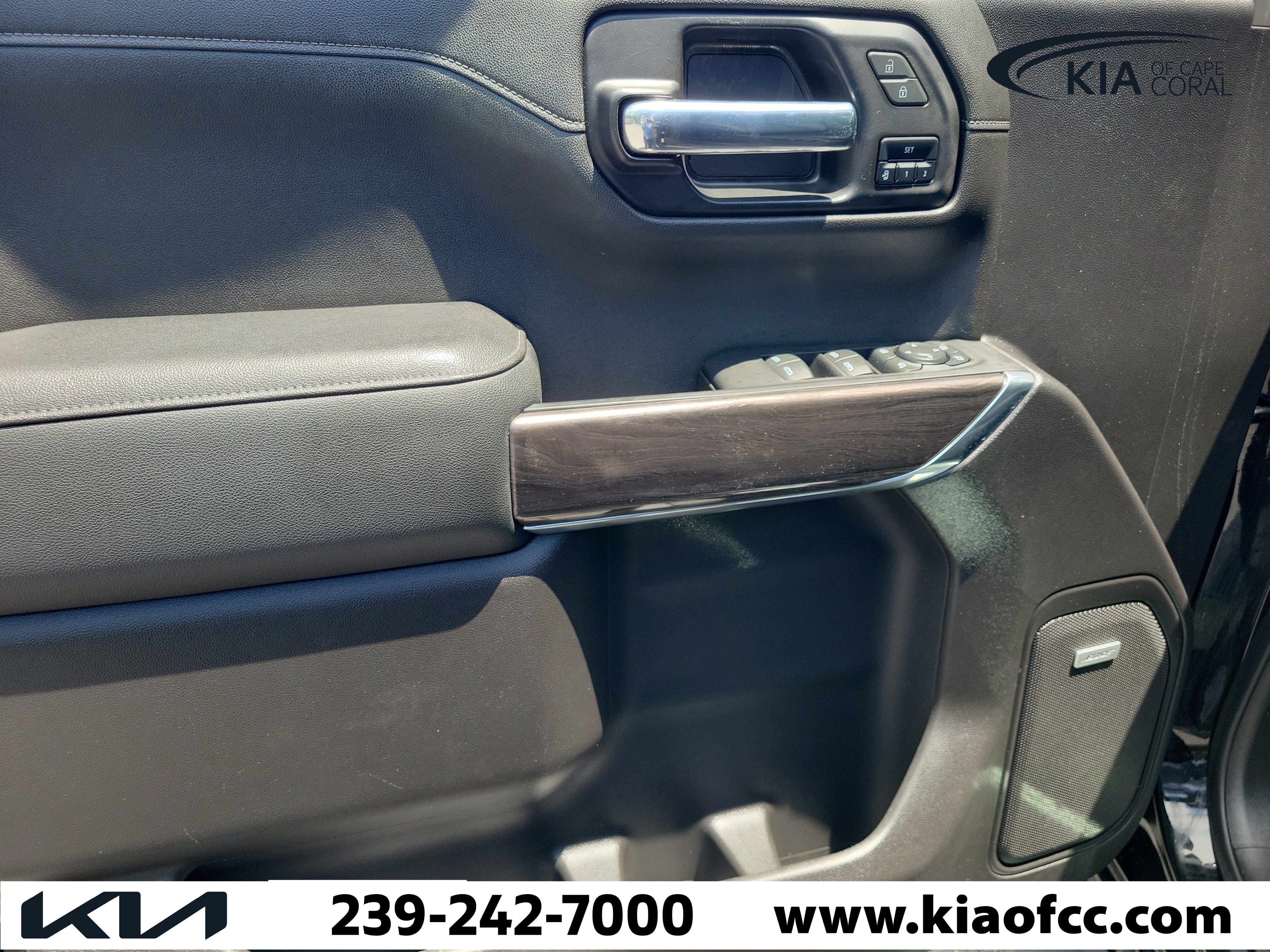 Used 2022 Chevrolet Silverado 1500 LTZ w/ LTZ Premium Package AWD/4WD image 20