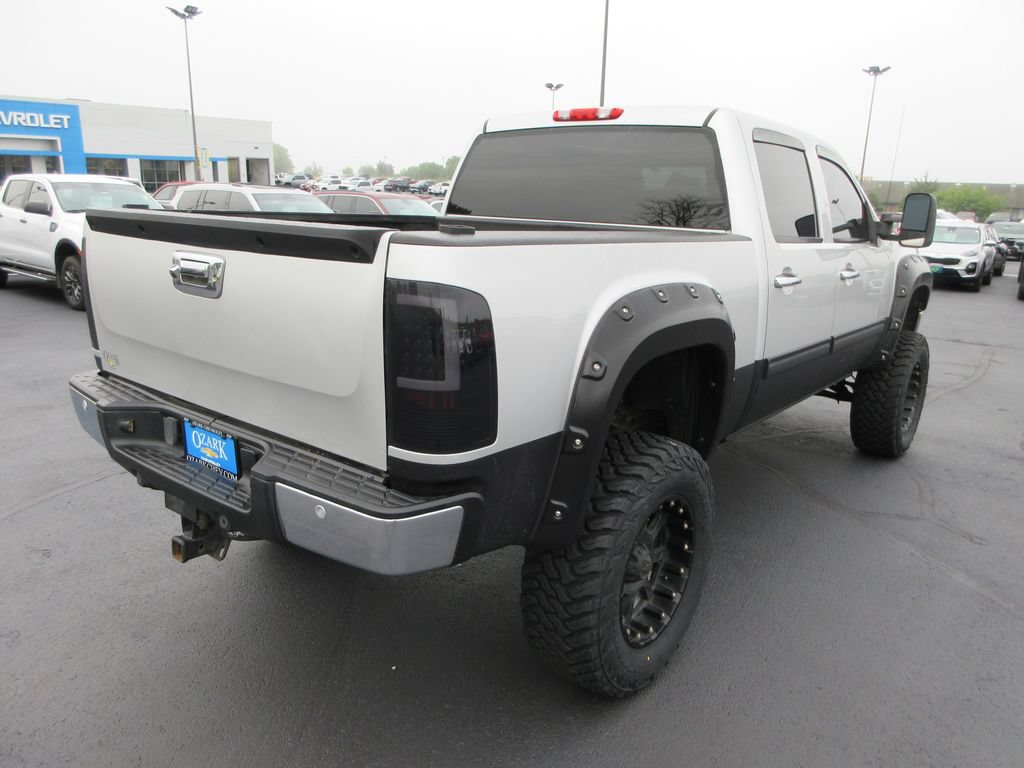 Used 2011 GMC Sierra 1500 SLE w/ Power Tech Package AWD/4WD image 5