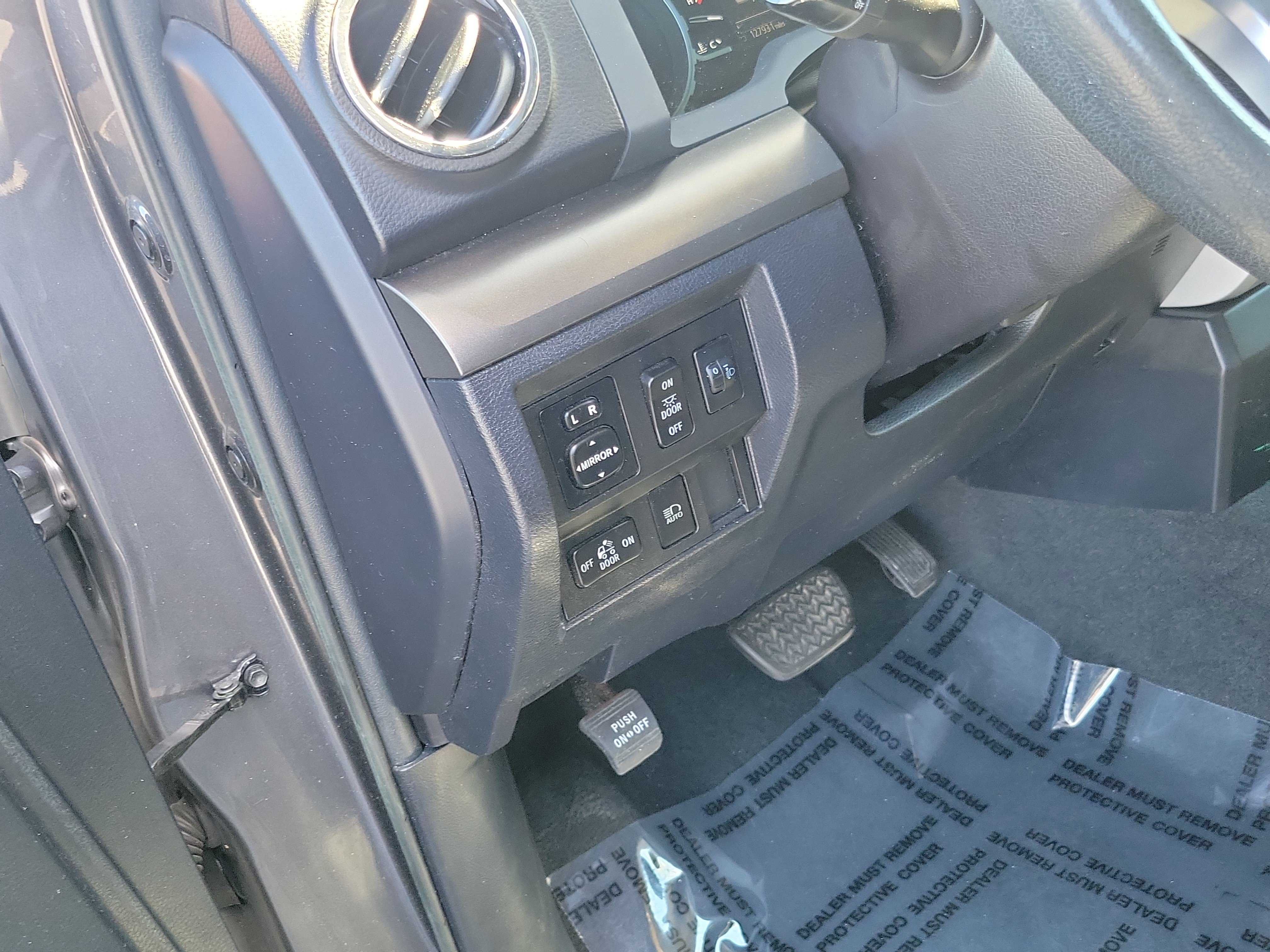 Used 2018 Toyota Tundra SR5 RWD image 20
