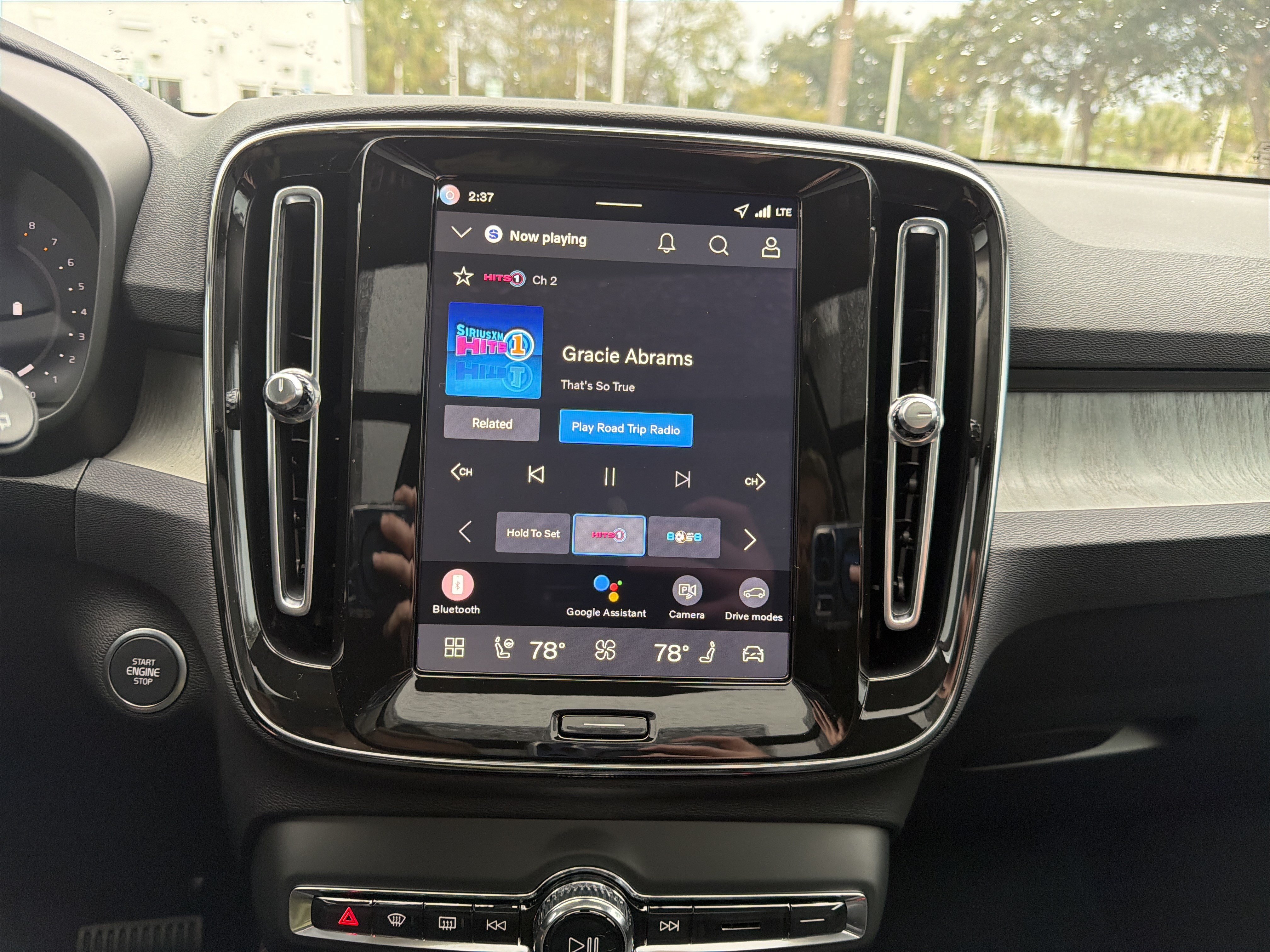 New 2026 Volvo XC40 B4 Core FWD image 26