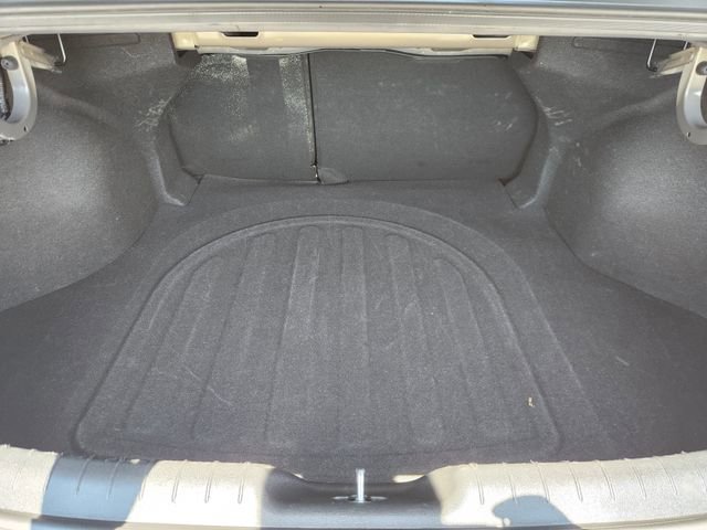 Used 2025 Hyundai Elantra SEL FWD image 27