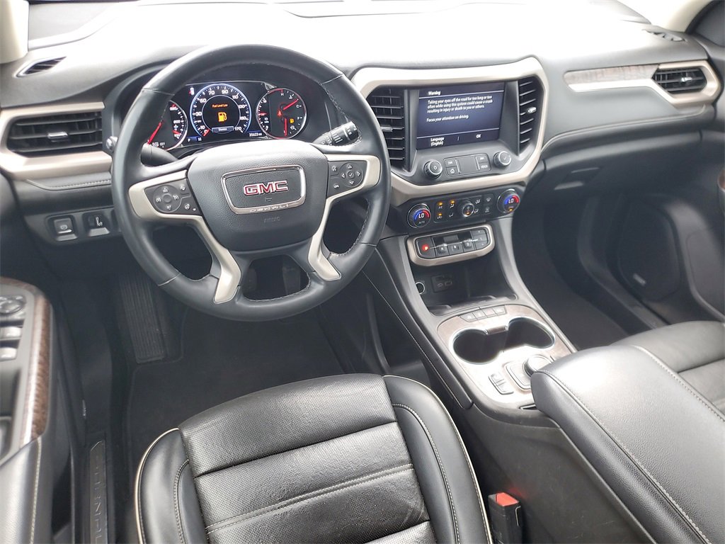 Used 2023 GMC Acadia Denali image 14