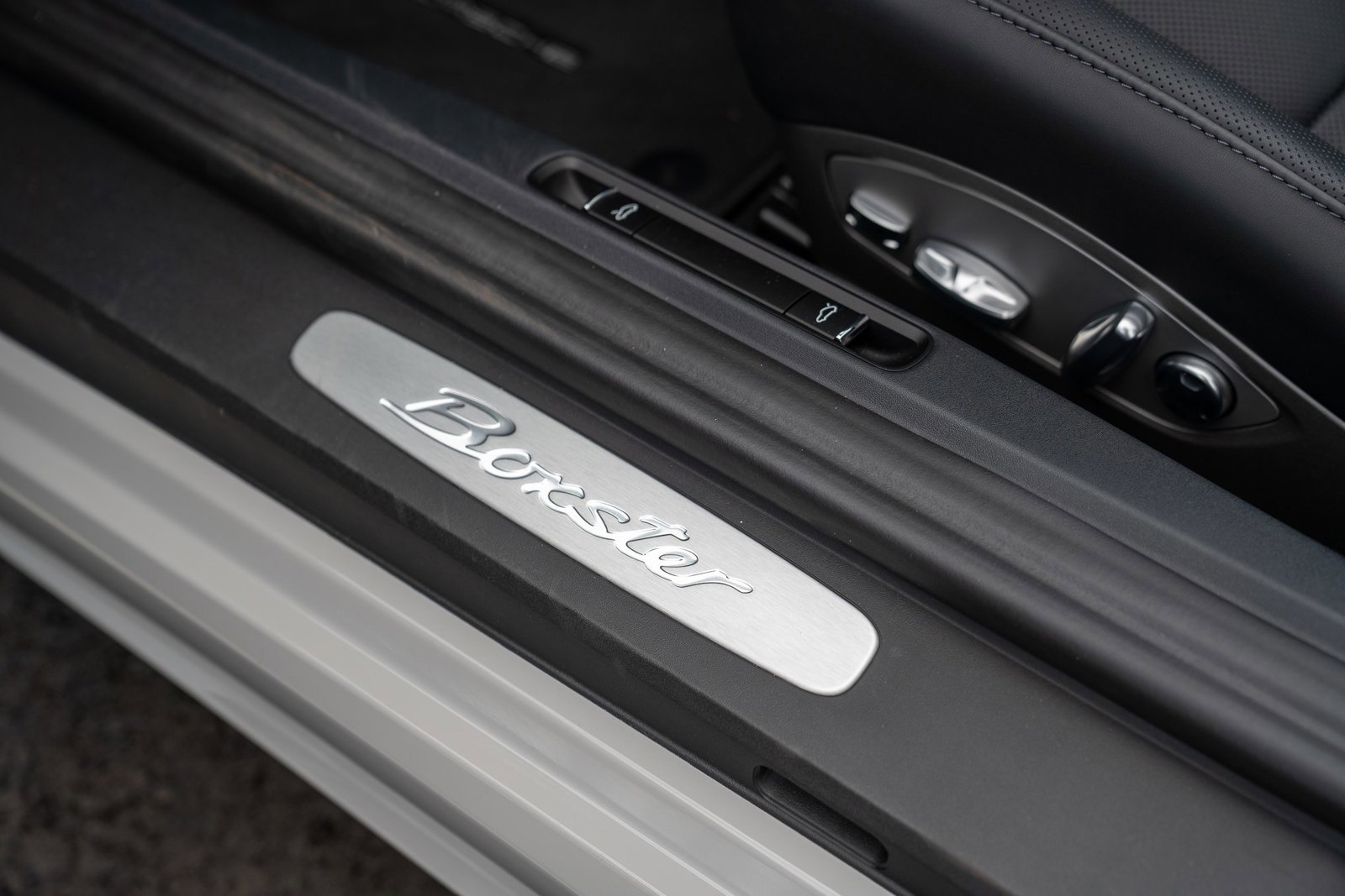 New 2025 Porsche 718 Boxster image 10