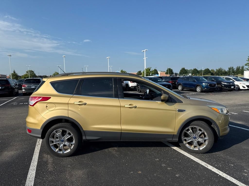 Used 2014 Ford Escape SE w/ Equipment Group 201A FWD image 11