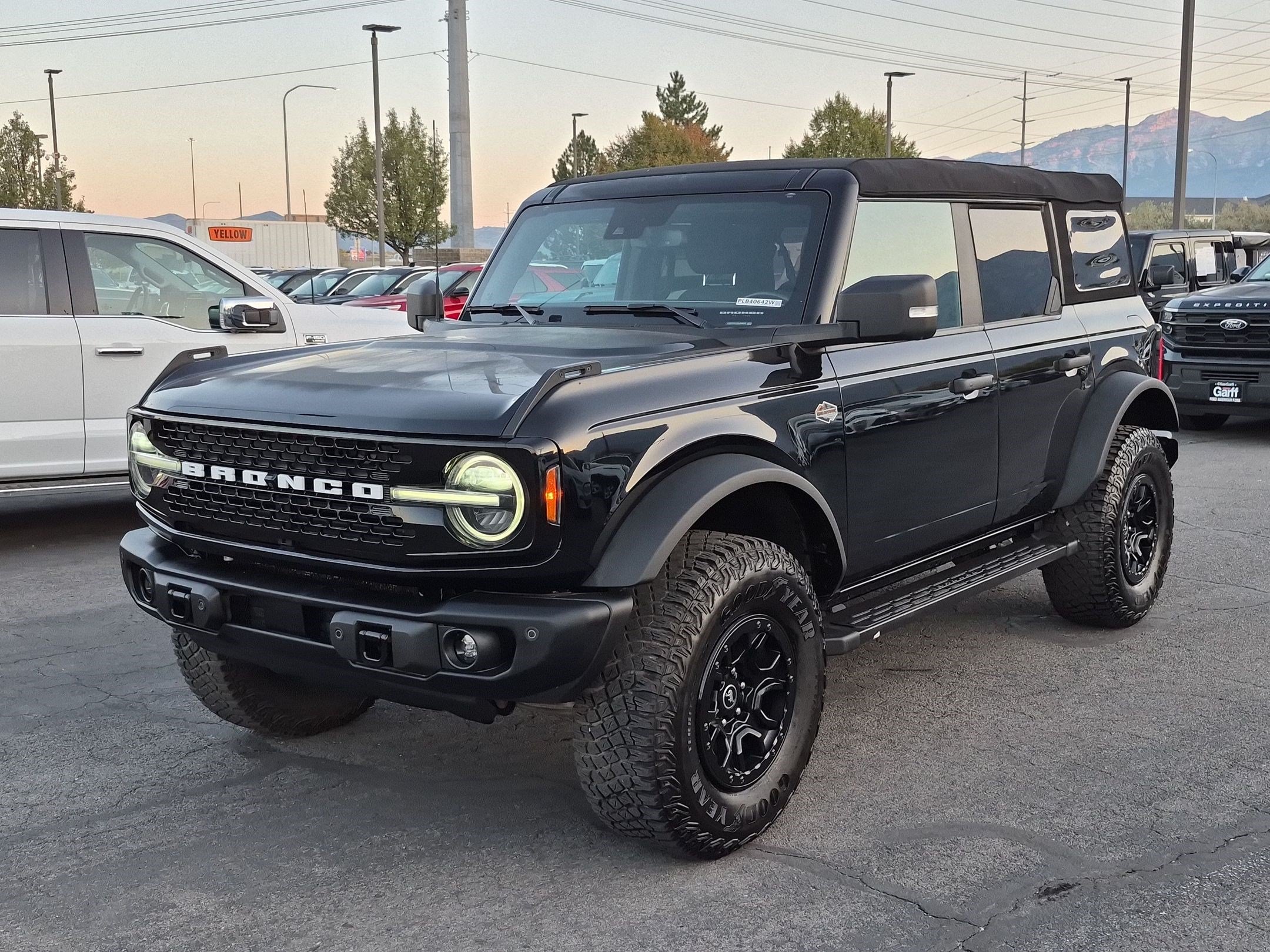 Used 2023 Ford Bronco Wildtrak AWD/4WD image 11