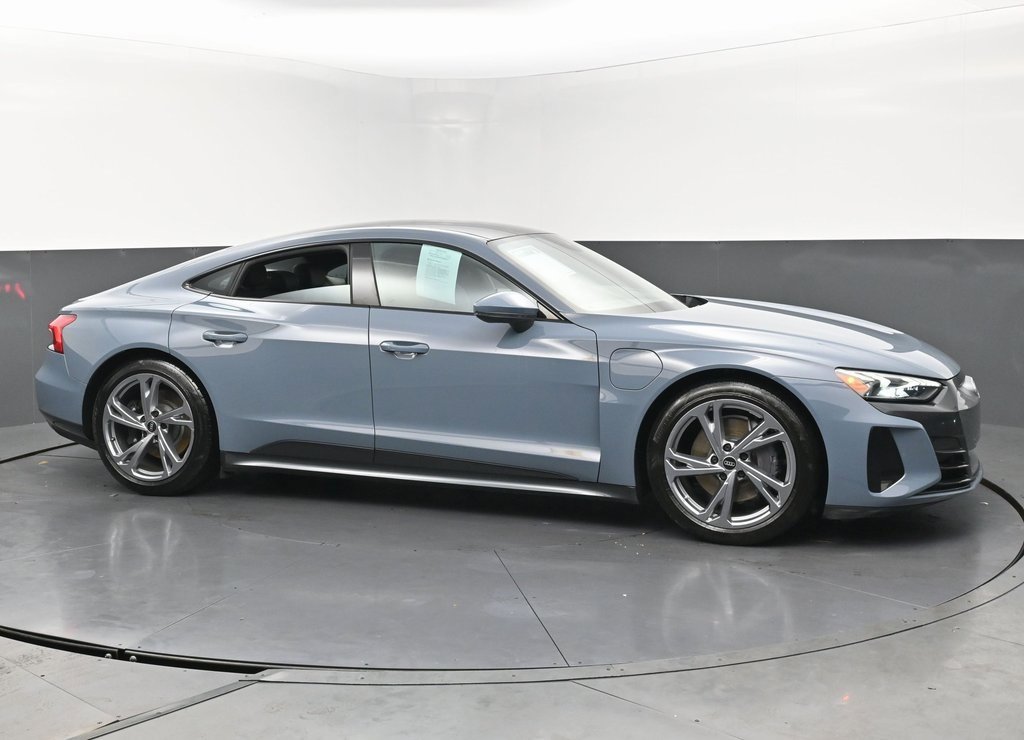 Used 2022 Audi e-tron GT Premium Plus image 6