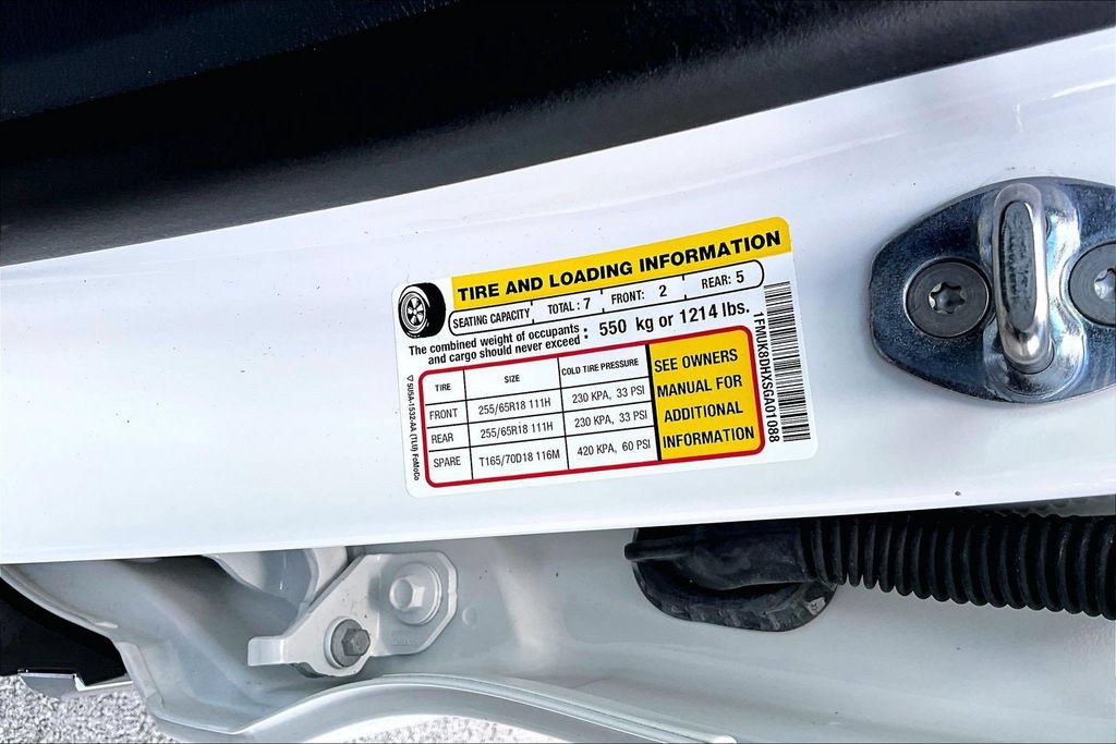 Certified 2025 Ford Explorer Active AWD/4WD image 32