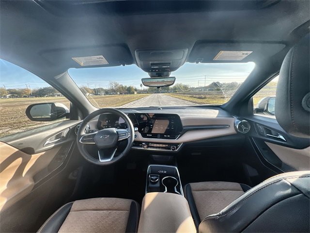 Certified 2025 Chevrolet Equinox ACTIV w/ Safety and Technology Package image 19