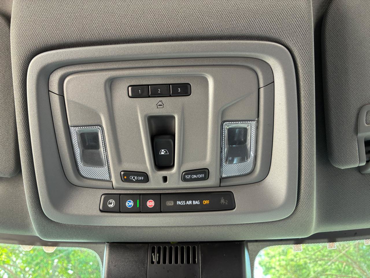 Used 2024 Chevrolet Silverado 1500 RST w/ Convenience Package II AWD/4WD image 12