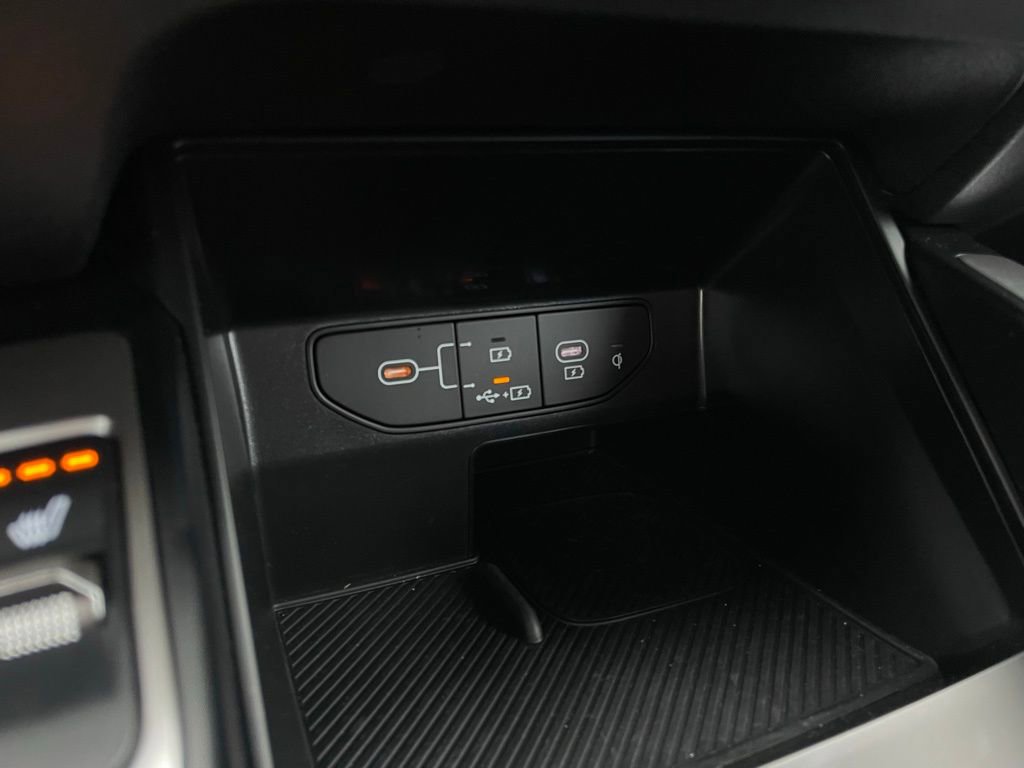 New 2025 Kia Sorento S AWD/4WD image 19