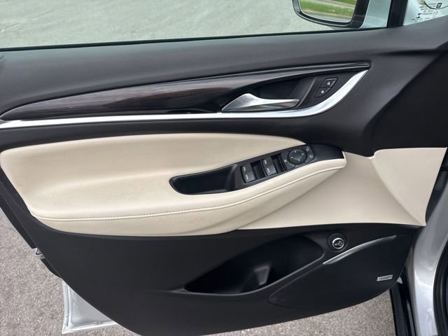 Used 2022 Buick Enclave Essence w/ Sound and Sites Package image 13