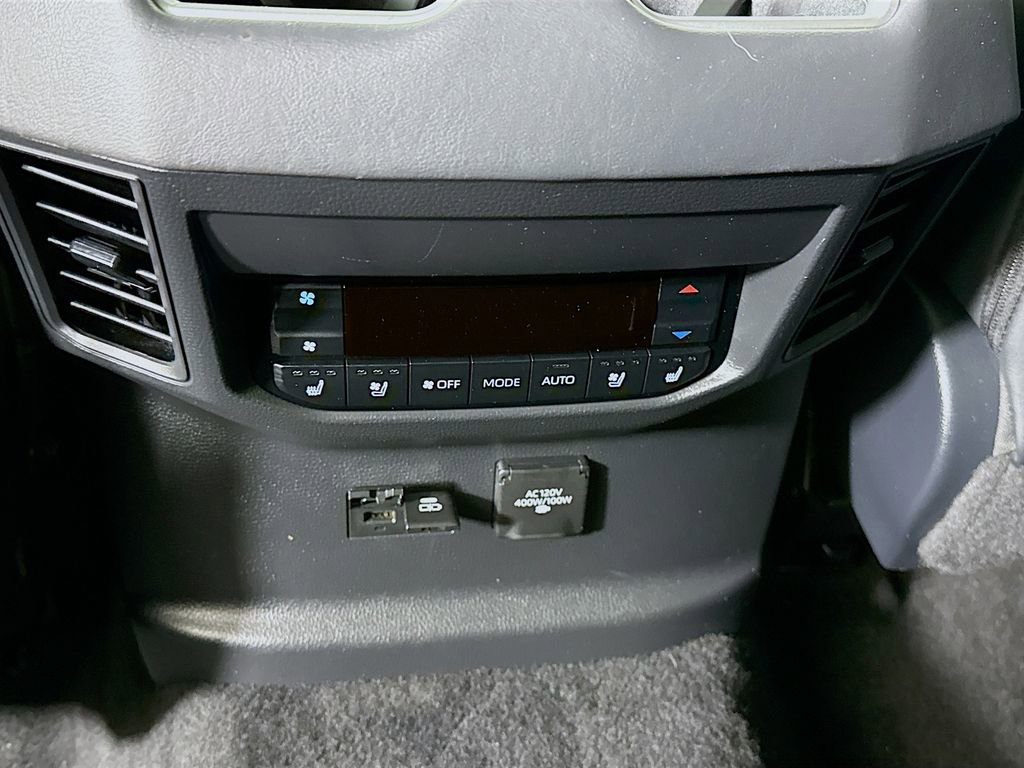 Certified 2024 Toyota Sequoia Platinum AWD/4WD image 29