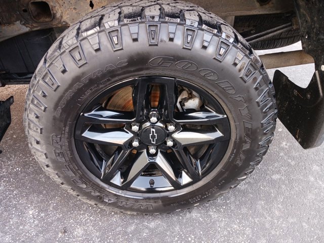 Used 2021 Chevrolet Silverado 1500 LT Trail Boss image 31