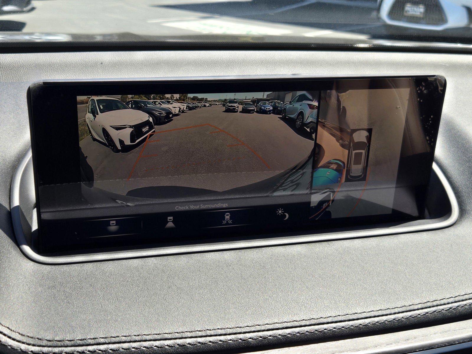 Used 2023 Acura MDX SH-AWD w/ Advance Package image 16