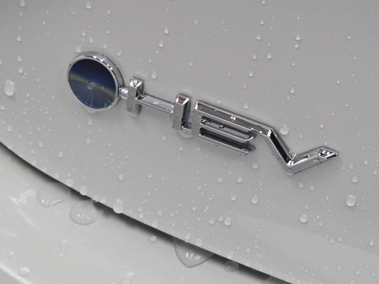 New 2026 Toyota Camry Hybrid FWD image 19