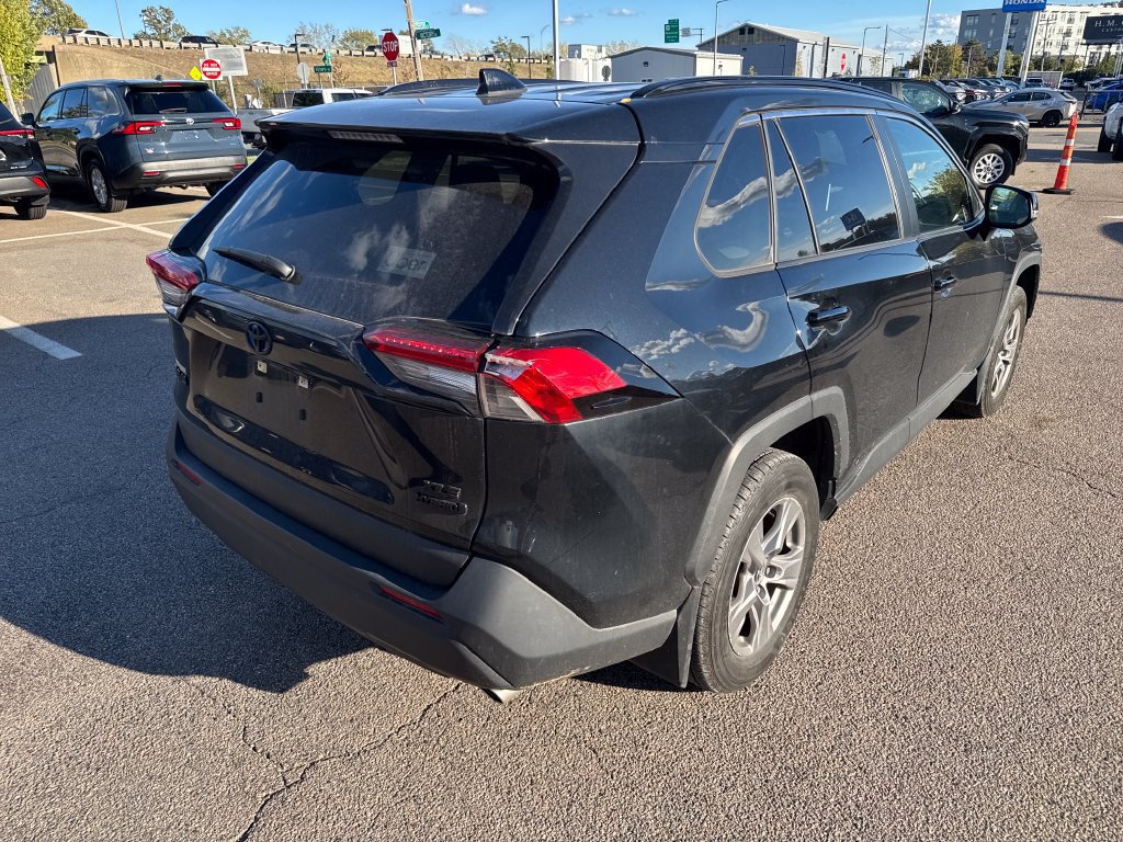 Used 2023 Toyota RAV4 XLE w/ Convenience Package AWD/4WD image 7
