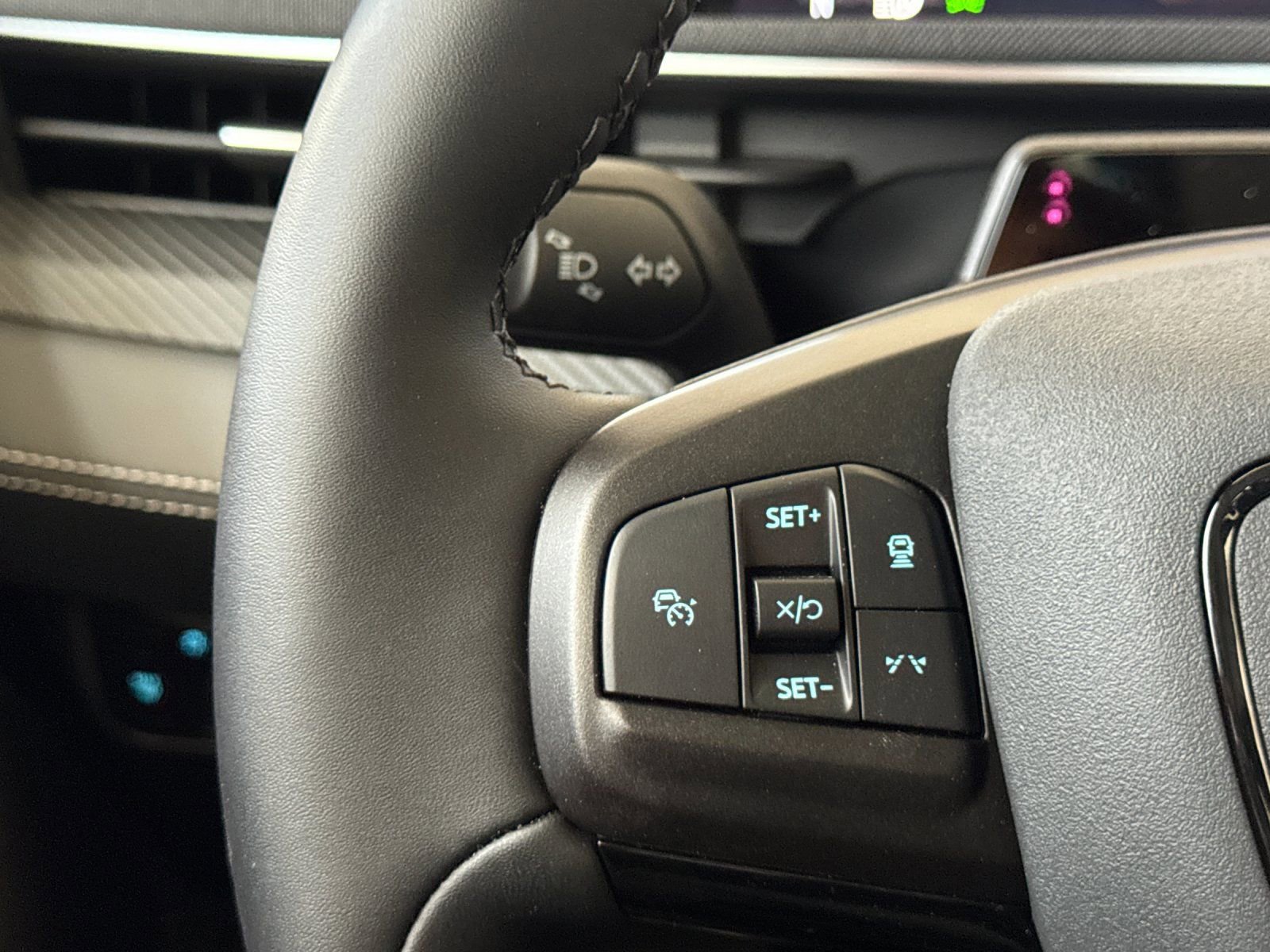 Used 2024 Ford Mustang Mach-E Select w/ Comfort Package Lite image 28