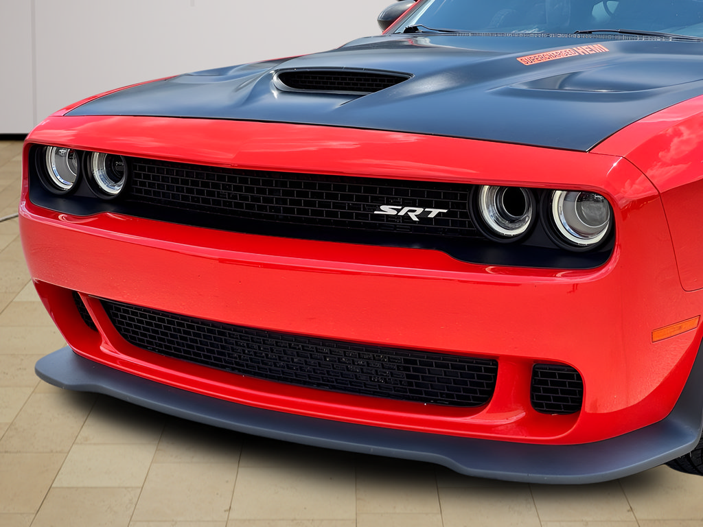 Used 2016 Dodge Challenger SRT Hellcat RWD image 33