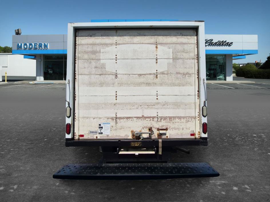 Used 2014 Chevrolet Express 3500 Extended RWD image 4