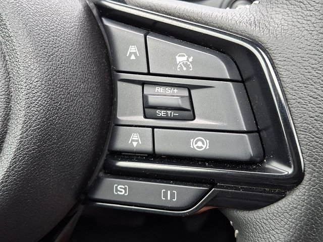 Certified 2025 Subaru Forester Premium AWD/4WD image 16
