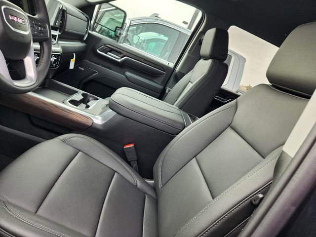 New 2026 GMC Sierra 2500 SLT w/ SLT Premium Package AWD/4WD image 13