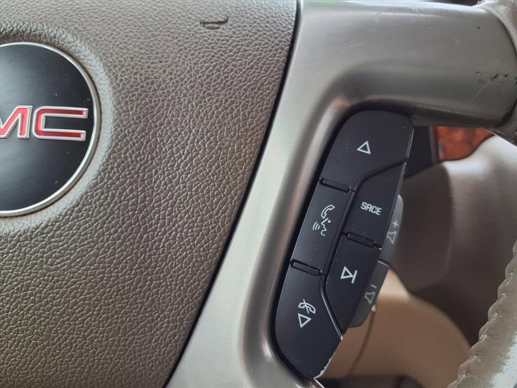 Used 2012 GMC Yukon XL SLT w/ SLT-2 Equipment Package image 10