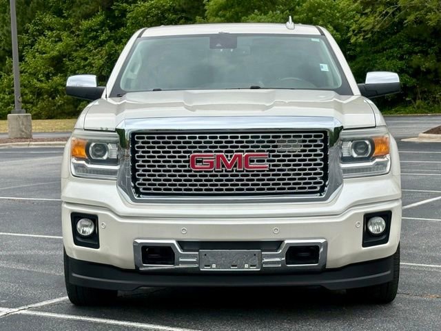 Used 2015 GMC Sierra 1500 Denali w/ Driver Alert Package AWD/4WD image 12