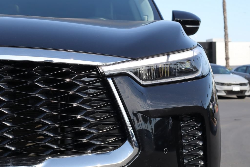 Used 2023 INFINITI QX60 Sensory AWD/4WD image 8